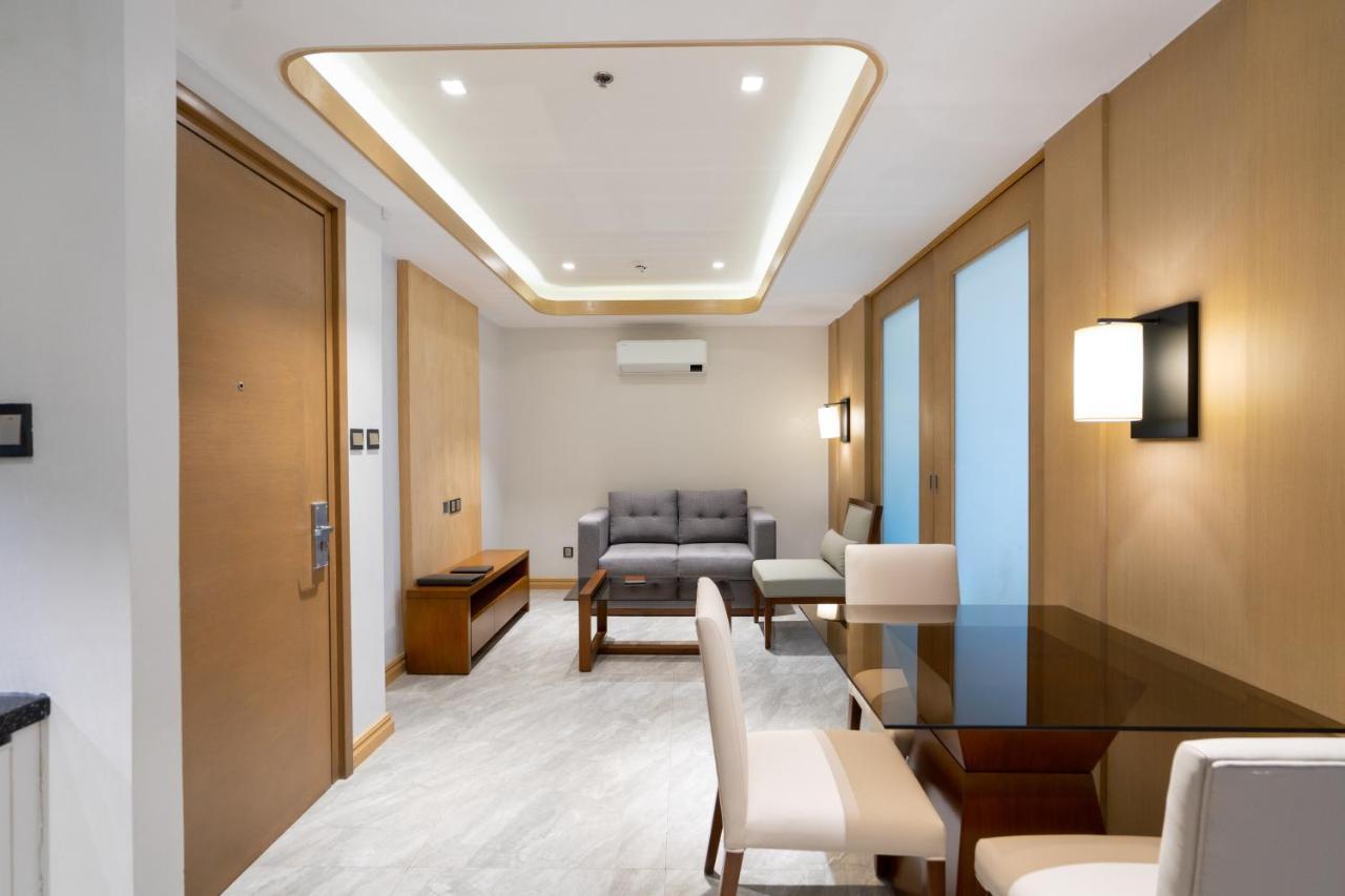 One Euphoria Luxe Hotel Angeles Exterior foto